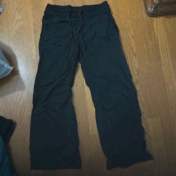 Lululemon pants - Picture 1 of 4